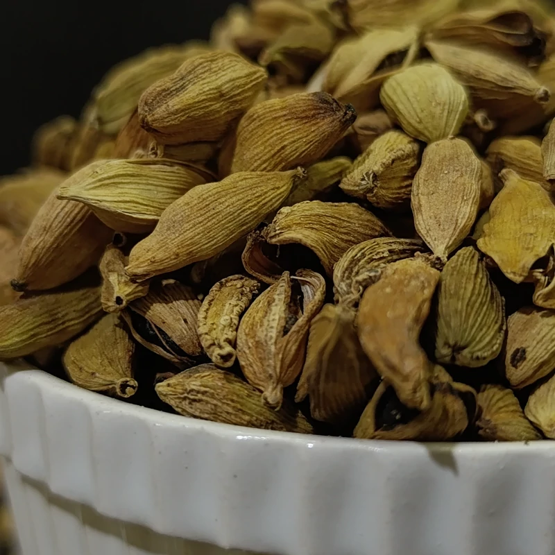 هل شکسته 50 گرمی اعلا ترنج(هل آسیابی)